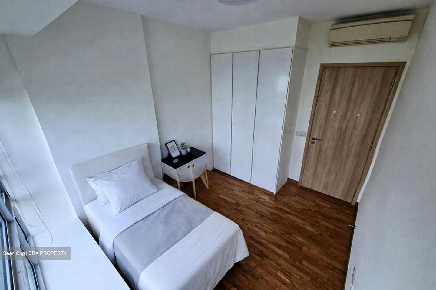 Caspian (D22), Condominium #559478231